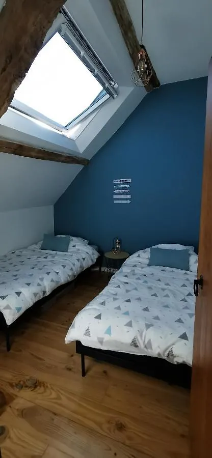Holiday home Gite Les Chataigniers Entre Terre Et Mer Villa Pleucadeuc
