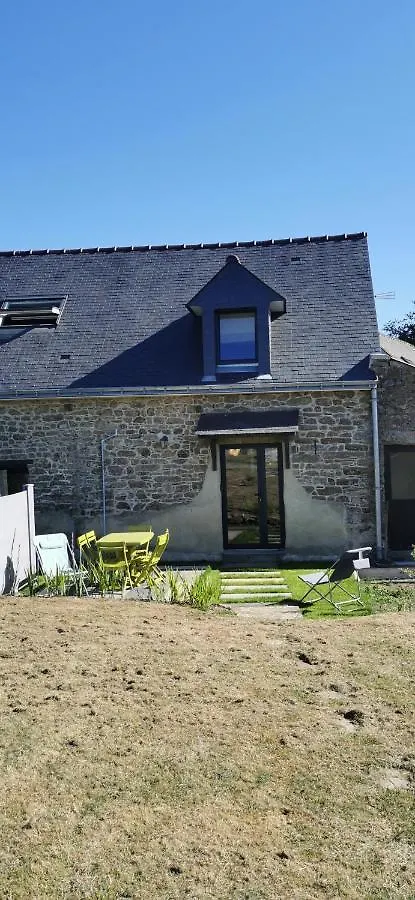 Gite Les Chataigniers Entre Terre Et Mer Villa Pleucadeuc France