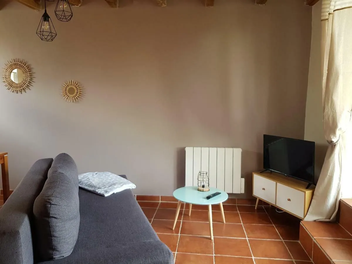Holiday home Gite Les Chataigniers Entre Terre Et Mer Villa Pleucadeuc
